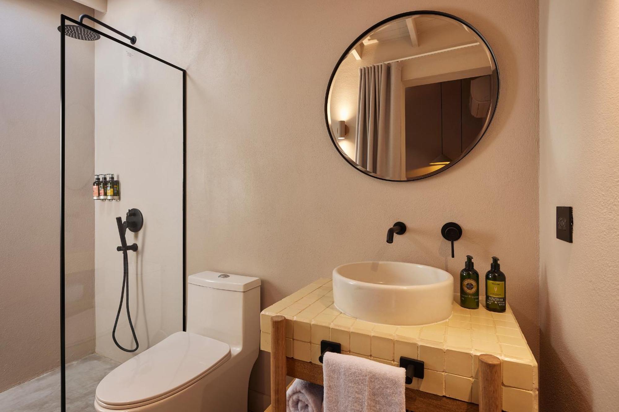 מדיין Antipoda Hotel Boutique מראה חיצוני תמונה
