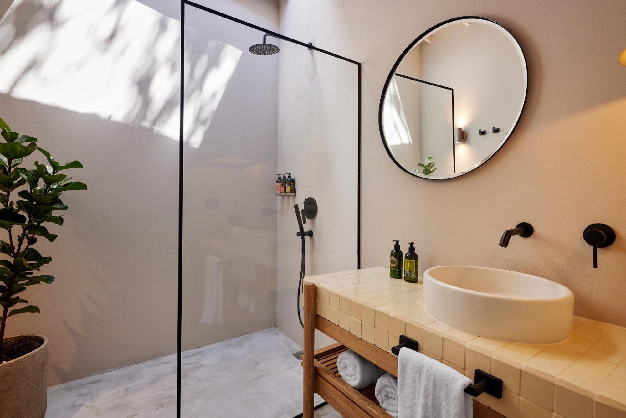 מדיין Antipoda Hotel Boutique מראה חיצוני תמונה